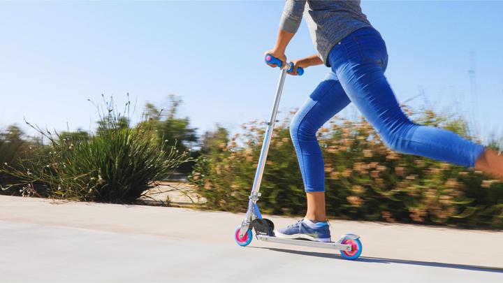 Produktbild Razor Scooter A Holographic Blue/Pink