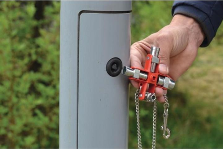 Produktbild S+B Schaltschrankschlüssel SuBMaster 9 in 1