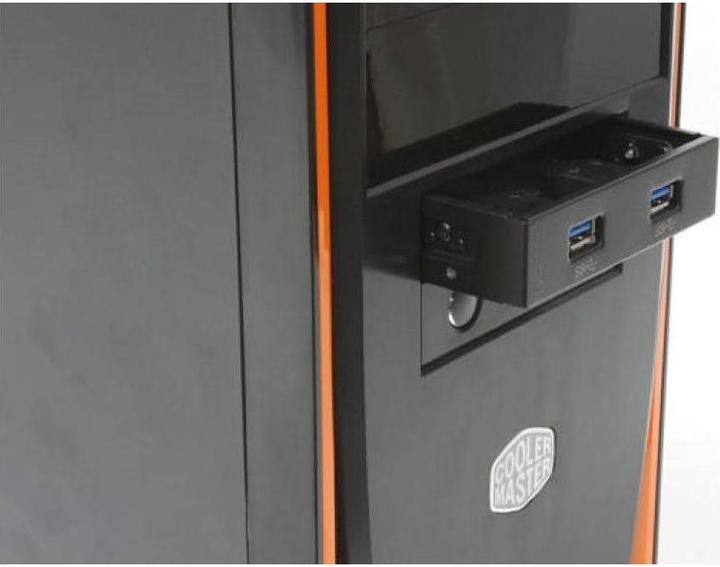 Produktbild Cooler Master Blende USB 3.0 3.5 Zoll Bracket