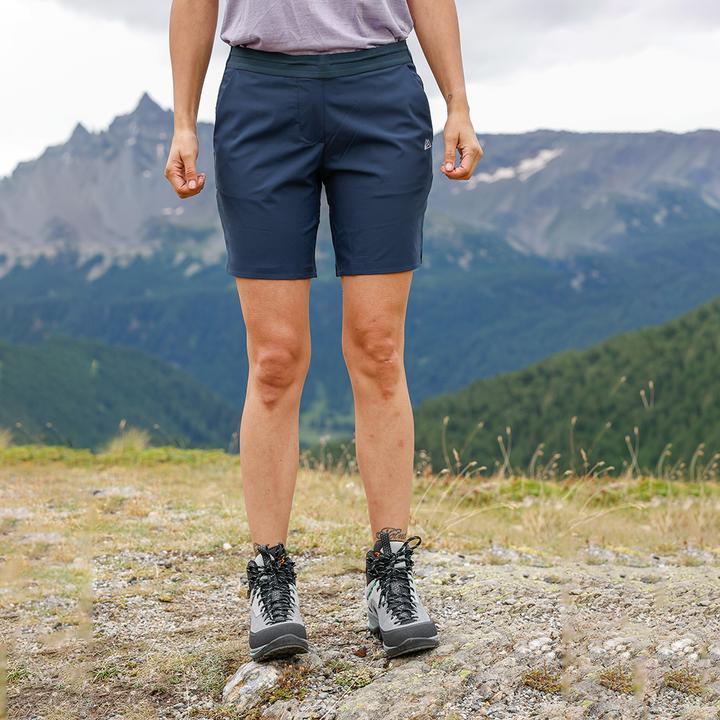 Produktbild Radys R2 Light Softshell Shorts (42, XL)