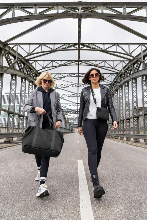 Produktbild reisenthel extralite weekender M mesh black