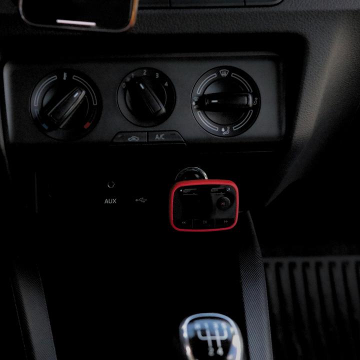 Actual product image Savio Bluetooth FM Transmitter TR-10 FM 87 6 - 107 9 MHz Black