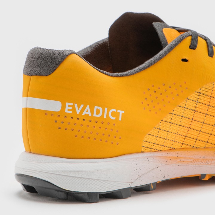 Actual product image Kiprun Trail running shoes men competition - Race Light mango (45)