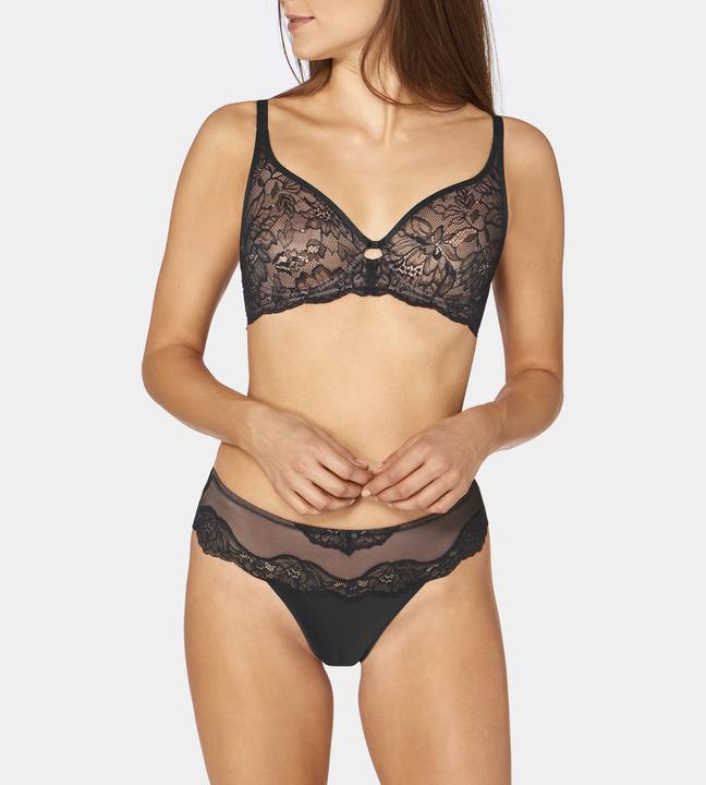 Actual product image Triumph Amourette Charm W02 (85 G, Single pack)