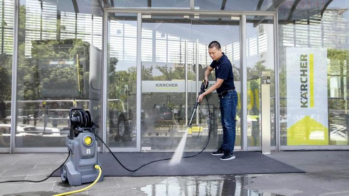 Actual product image Kärcher Professional Krcher Professional HD 4/10 X Plus Classic high-pressure cleaner (pressure 145 bar, 400 l/h) (Electrical connection)