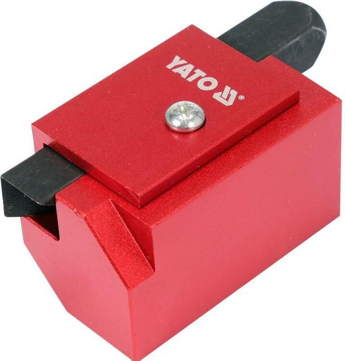 Actual product image Yato Angle chisel