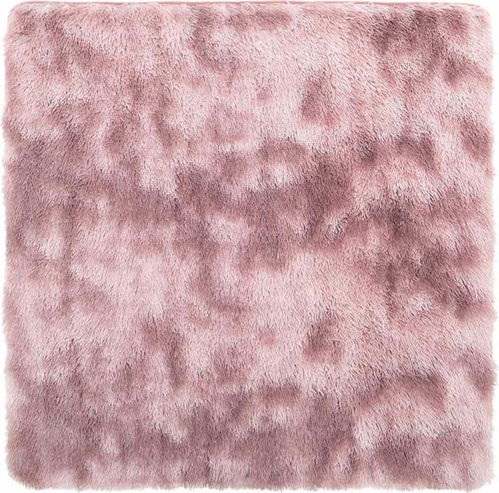Dusky pink