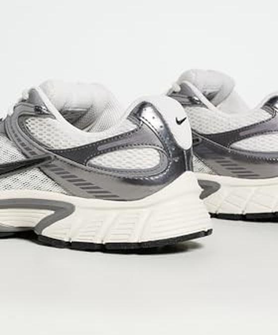 Image du produit Nike V5 RNR HJ5228 009 Shoes (43)
