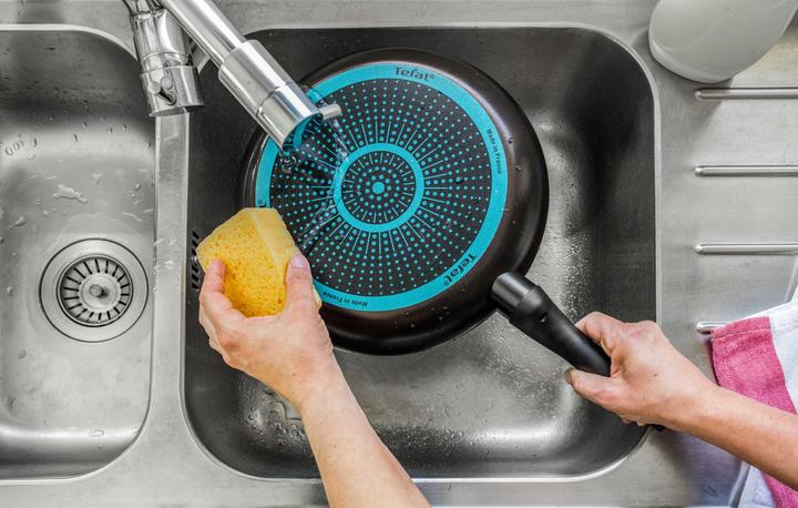 Produktbild Tefal Easy Cook & Clean Pfanne 20 cm (20 cm, Bratpfanne, Aluminium)