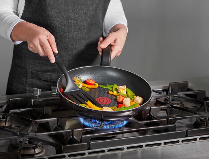 Produktbild Tefal Resist (24 cm, Bratpfanne, Aluminium)