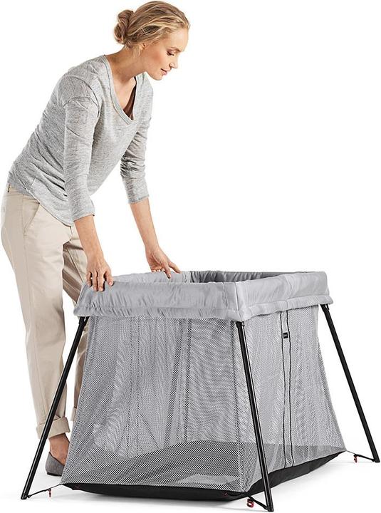 Actual product image BabyBjörn Travel Crib Light (60 x 105 cm)