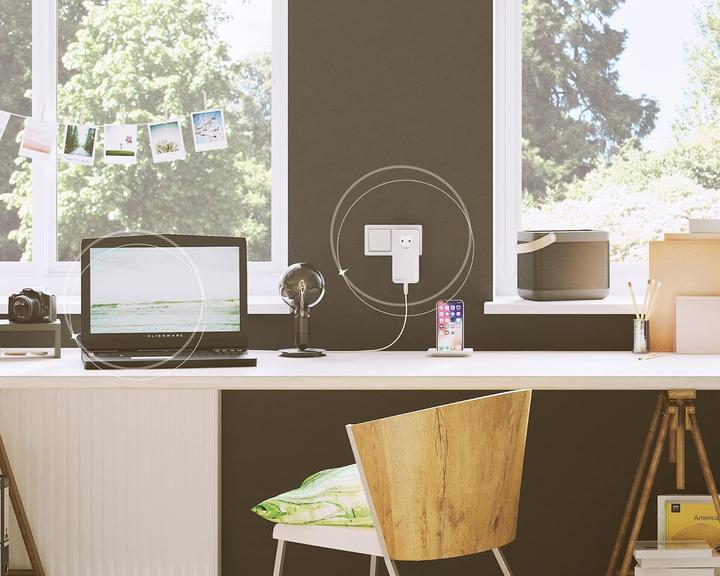 Produktbild Devolo Kit di Avvio Magic 2 2400 LAN (2400 Mbit/s)