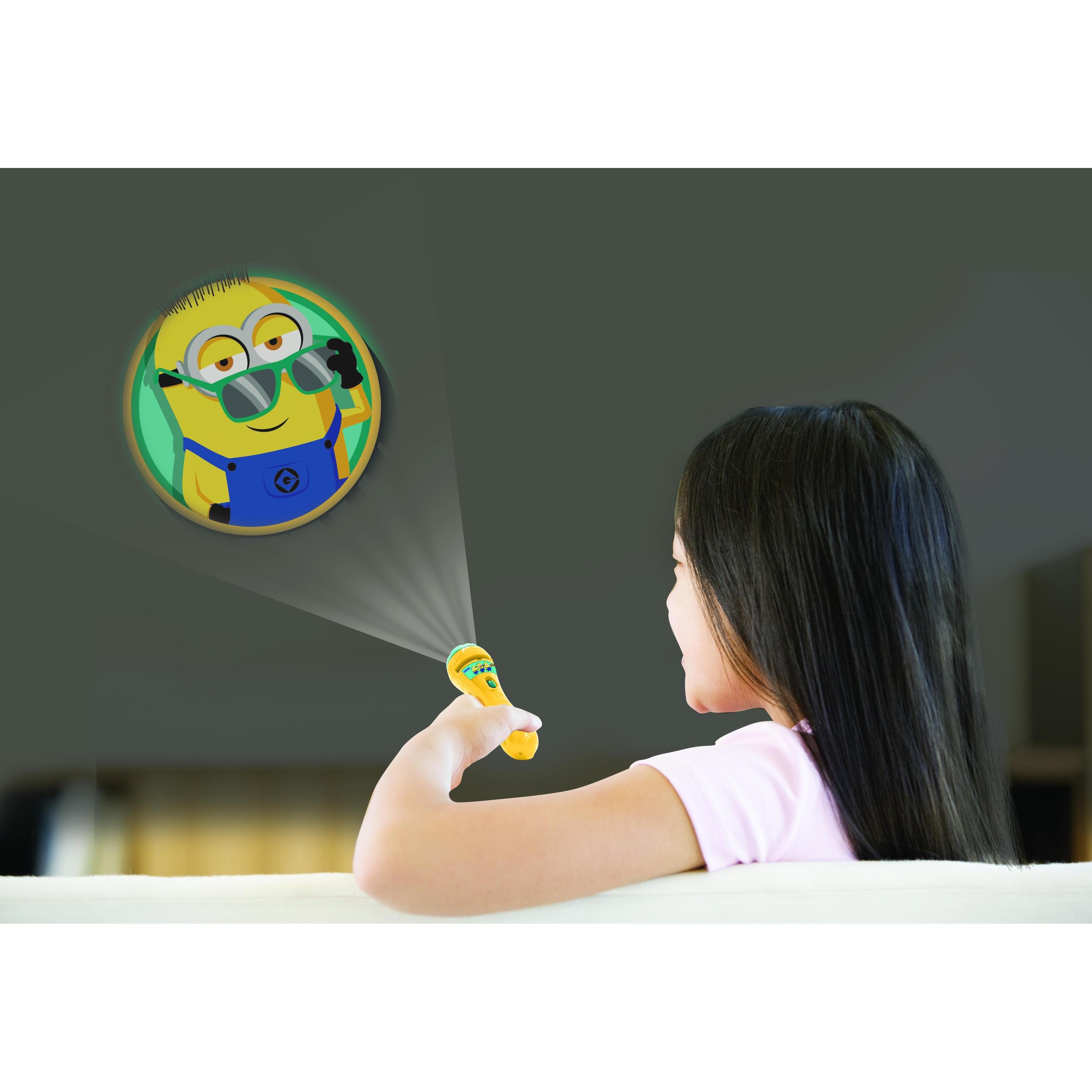 Thumbnail - Lexibook, Nachtlicht, Minions Stories Projector and Torch Light - (LTC050DES)