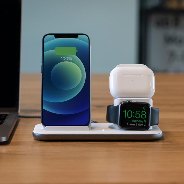 Actual product image Xtorm 3-in-1 Wireless Charging Base (15 W)