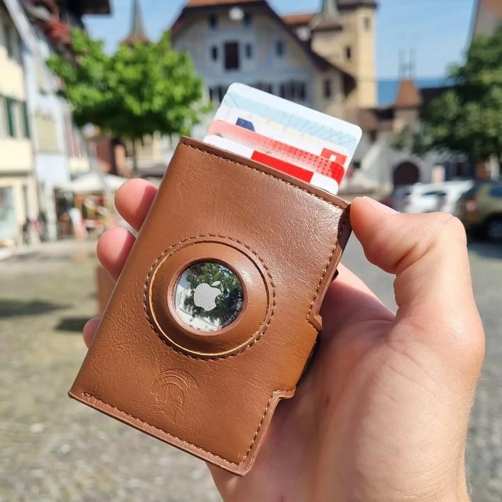 Actual product image Spartanhub Elite Wallet
