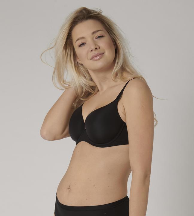 Produktbild Triumph Body Make-Up Essentials WP (Einzelpack, 70 D)