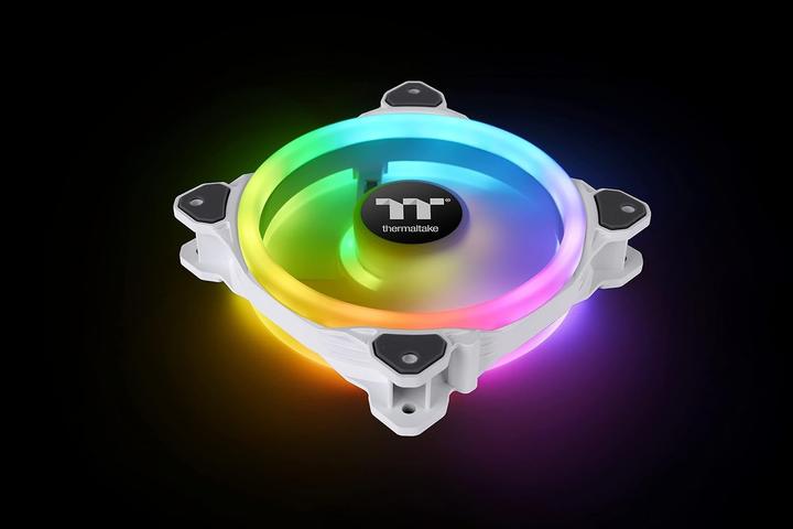 Actual product image Thermaltake Riing Trio 12 RGB Radiator Fan White TT Premium Edition (120 mm, 3x)