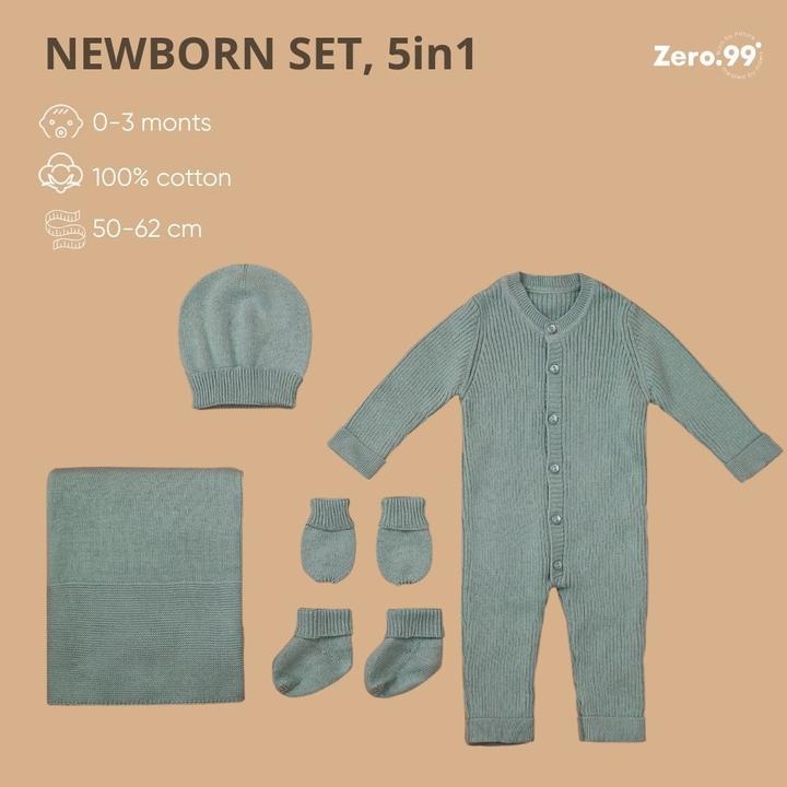 Produktbild Zero.99 Neugeborenen-Set 5-tlg. – Decke, Schlafanzug mit Knöpfen, Kratzhandschuhe, Babyschuhe, Mütze (50, 56, 62, 68)