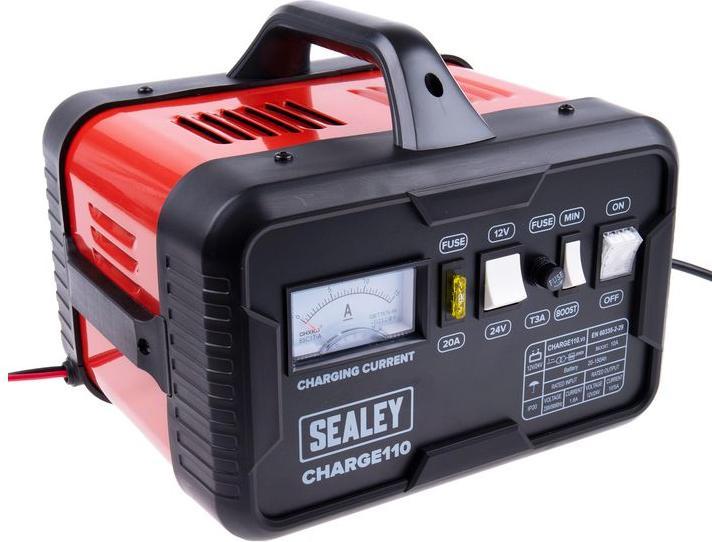 Produktbild RS PRO Akkuladegerät Bleisäure 12 V / 24 V 14A 230V UK-Stecker Typ G (BS1363) (12V, 24V, 14 A)