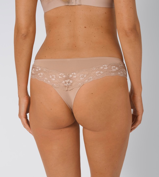 Immagine prodotto Triumph Bella micro corda brasiliana (XL, Confezione singola)