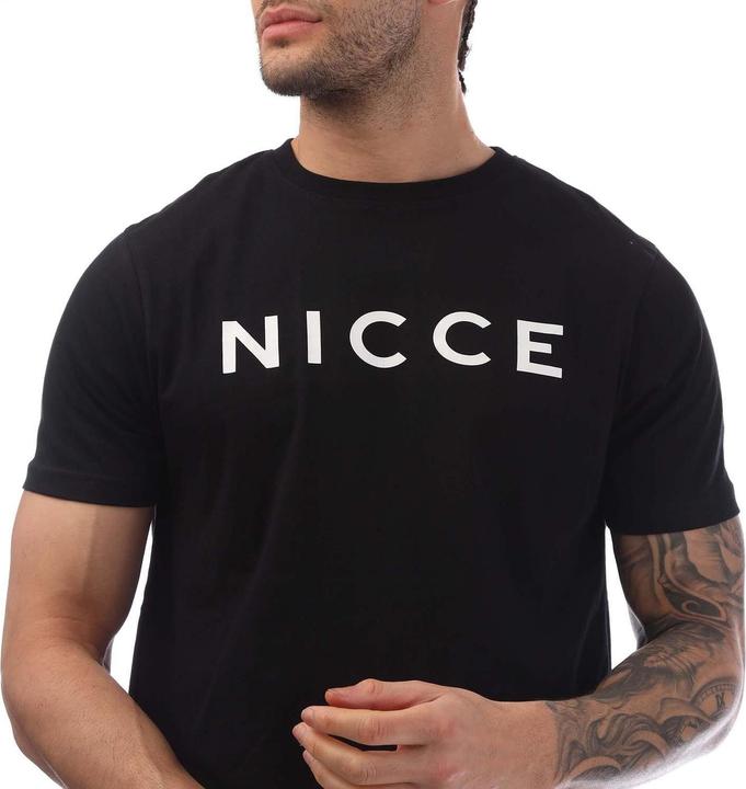 Produktbild Nicce TShirt und Shorts Logo Für die Freizeit (XL)
