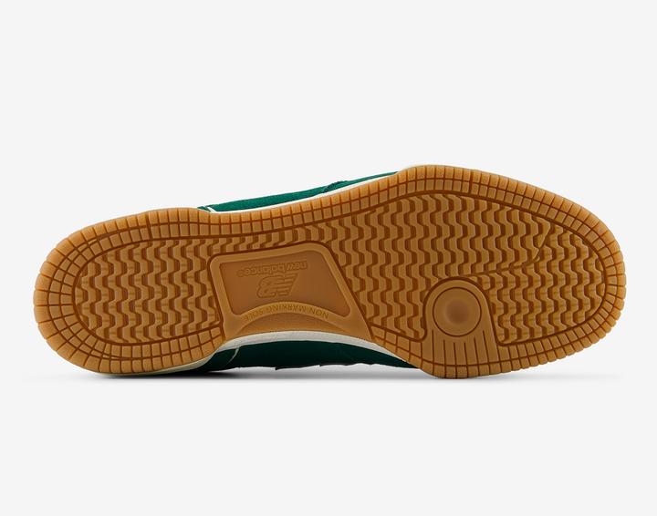 Image du produit New Balance 600ALB Tom Knox (42)