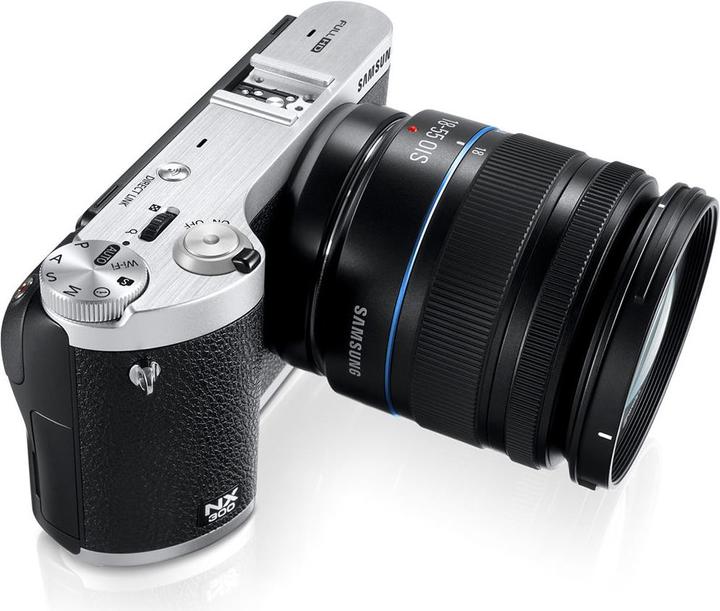 Produktbild Samsung NX300, 18-55mm Kit inkl. Lighroom (APS-C / DX)
