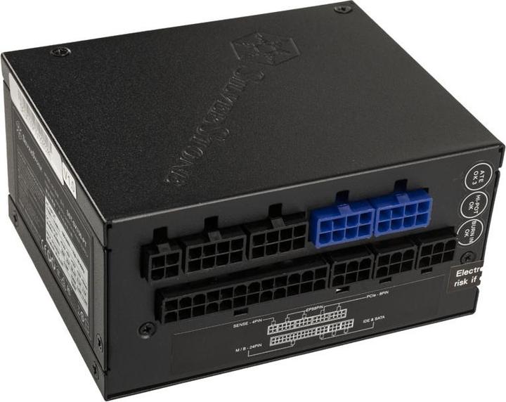 Actual product image Silverstone SST-SX700-PT (700 W)