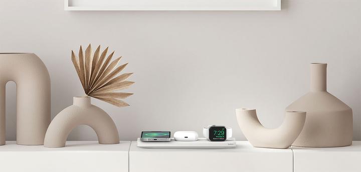 Produktbild Belkin BoostCharge Pro 3-in-1 Ladegerät mit MagSafe