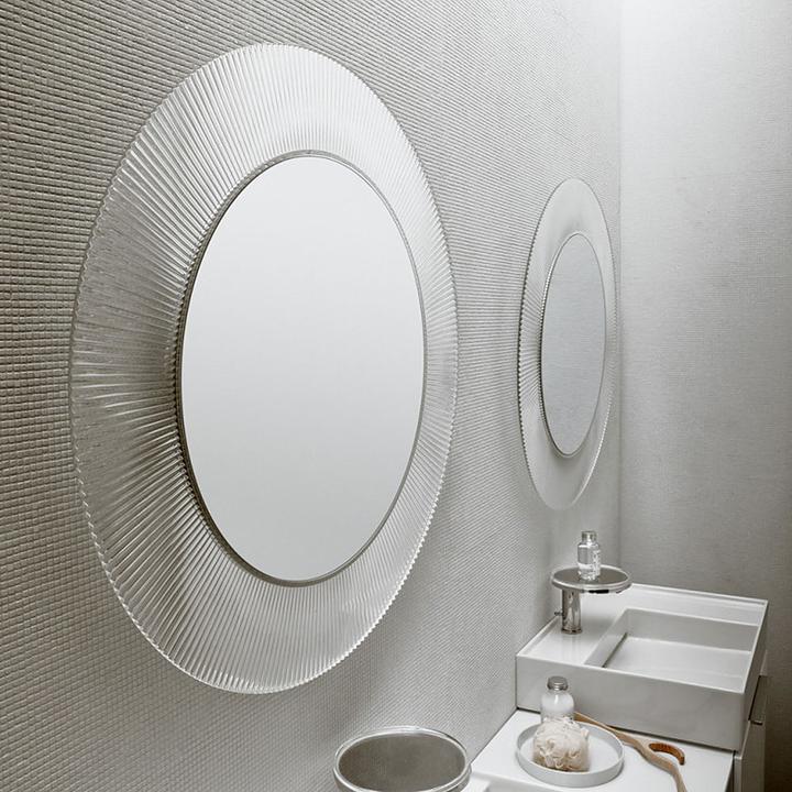 Actual product image Kartell All Saints wall mirror (Ø 78 cm)