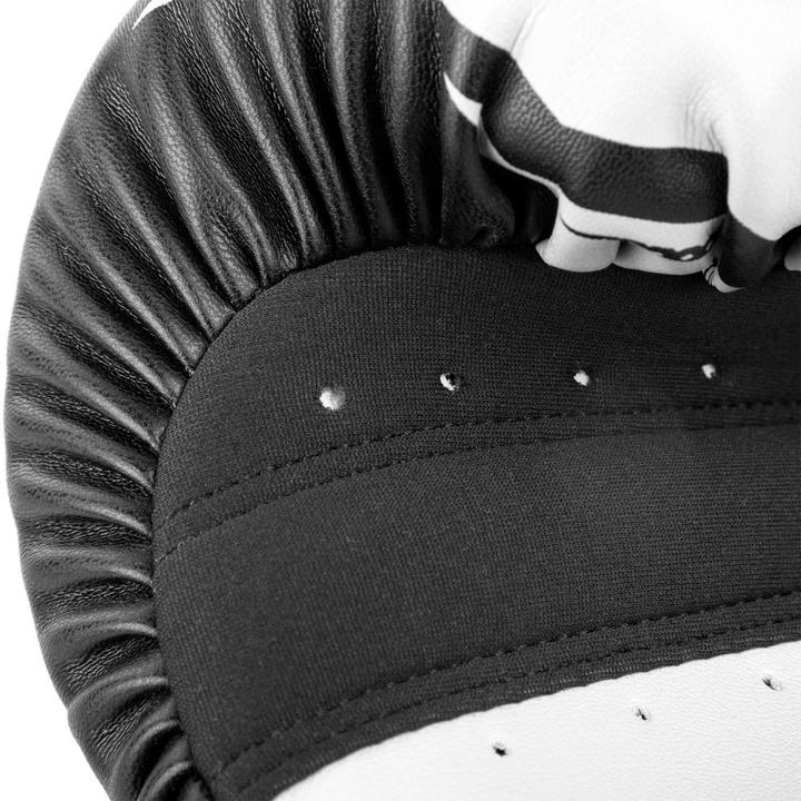 Image du produit Venum BOXHANDSCHUHE "Challenger 3.0" 14OZ (14 OZ, Taille unique)