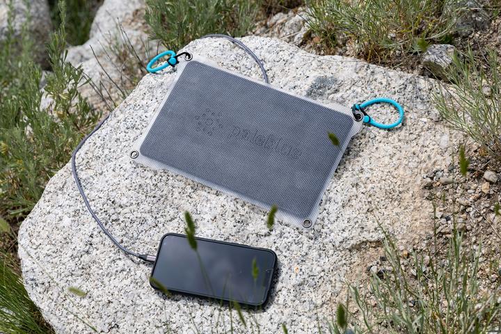 Produktbild Pale Blue Approach Solar Panel 7W (7 W, 0.31 kg)