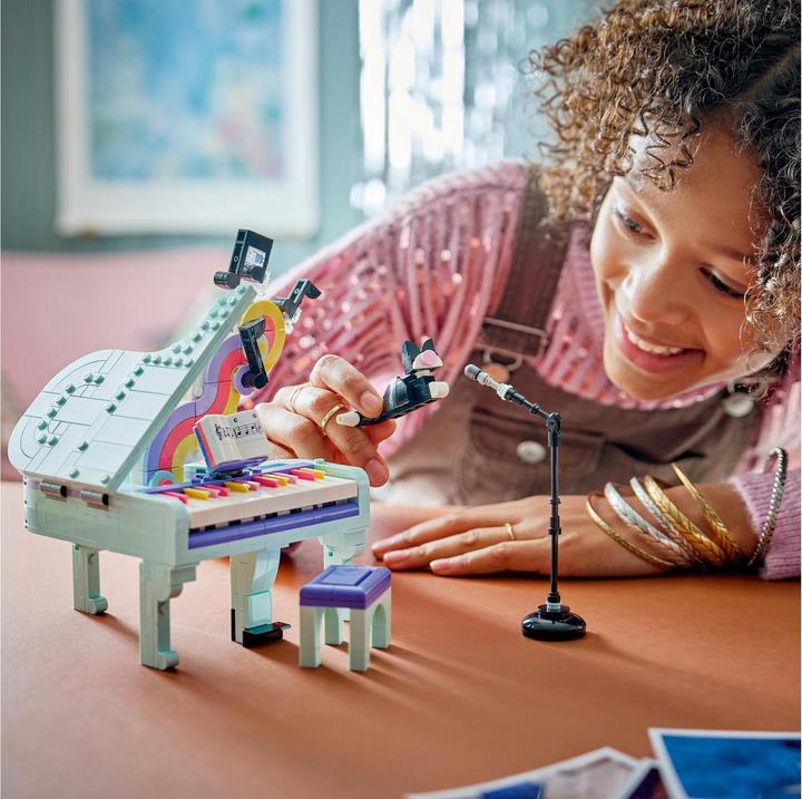 Produktbild LEGO Deko-Klavier mit Katze (31392, LEGO Creator Expert)