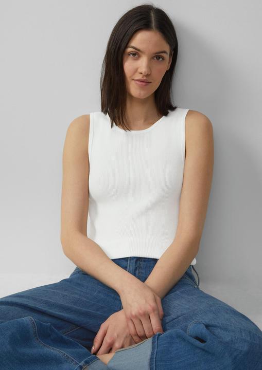 Immagine prodotto S.Oliver Strickpullunder Geripptes Feinstrick-Top im Slim Fit (48)
