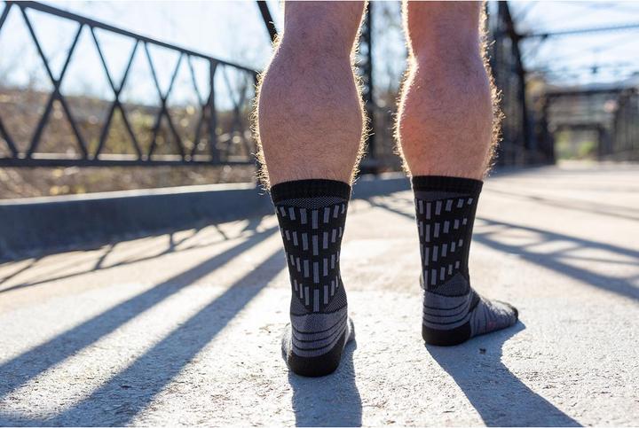 Actual product image Injinji Ultra R. Crew Socks (S)
