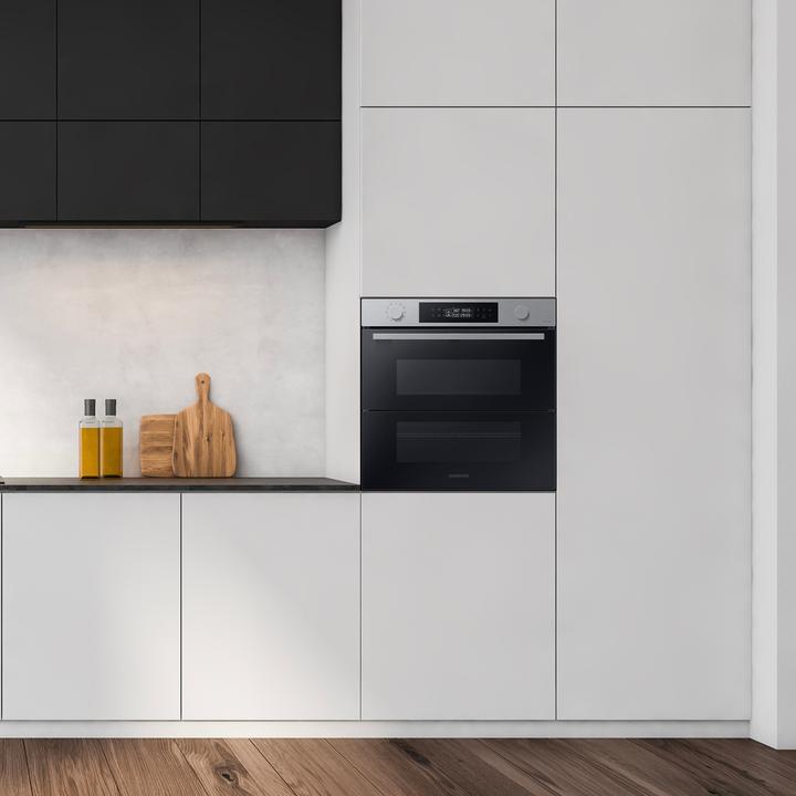 Produktbild Samsung NV7B45403BS Multifunktions-Elektrobackofen mit Grill