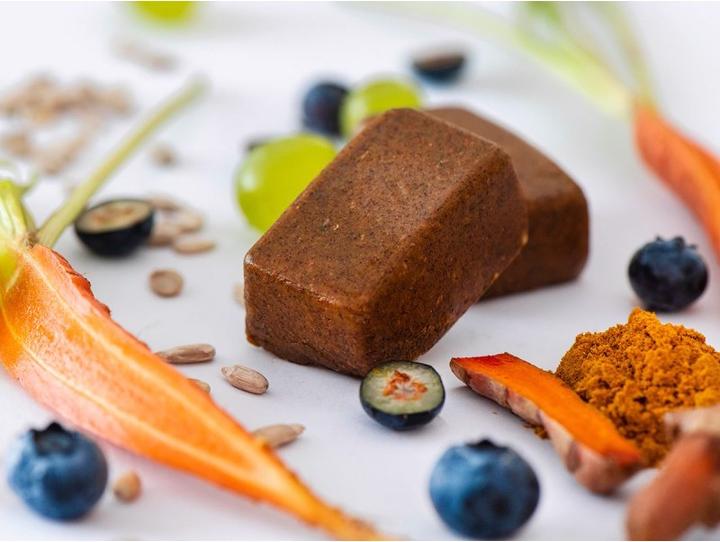 Actual product image Swiss Qube Original (70 Piece, Snacks, 1990 g)