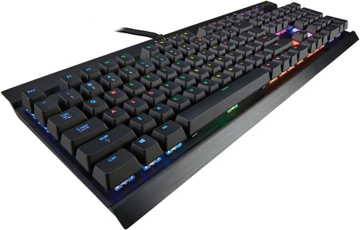 Produktbild Corsair Gaming K70 RGB (DE, Kabelgebunden)