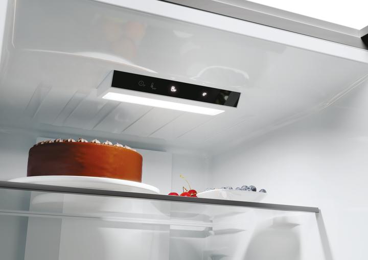 Image du produit Candy CNCQ2T620DX (409 l)