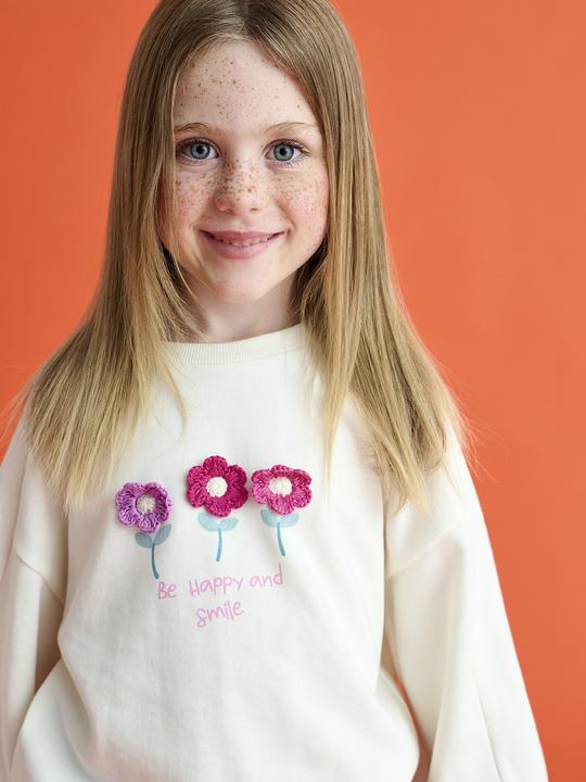 Actual product image Vertbaudet Mädchen Sweatshirt mit Recycling-Polyester, Blumen oder Sterne (86)