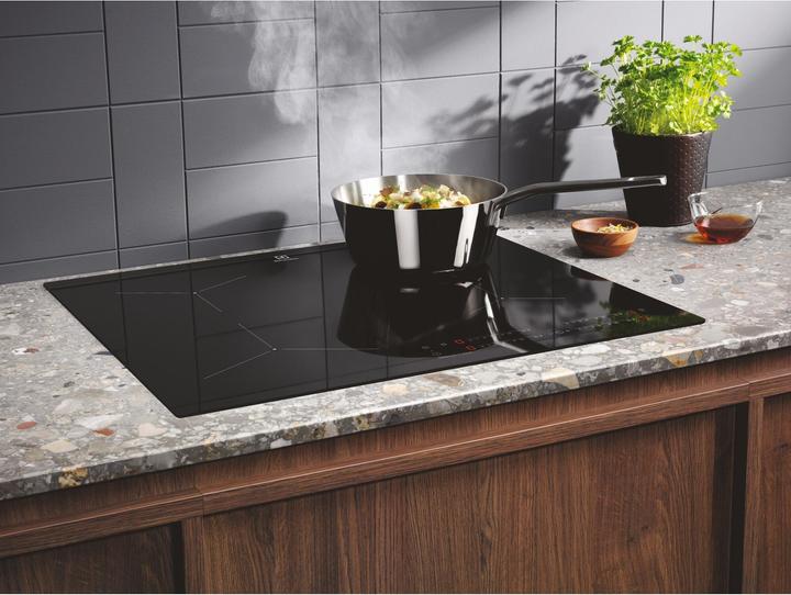 Produktbild Electrolux LIL61443C Schwarz Eingebautes 59 cm Induktionskochfeld 4 Herd(e)
