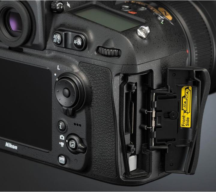 Produktbild Nikon D810 Body - 3 Jahre Swiss Garantie (36.30 Mpx, Vollformat)