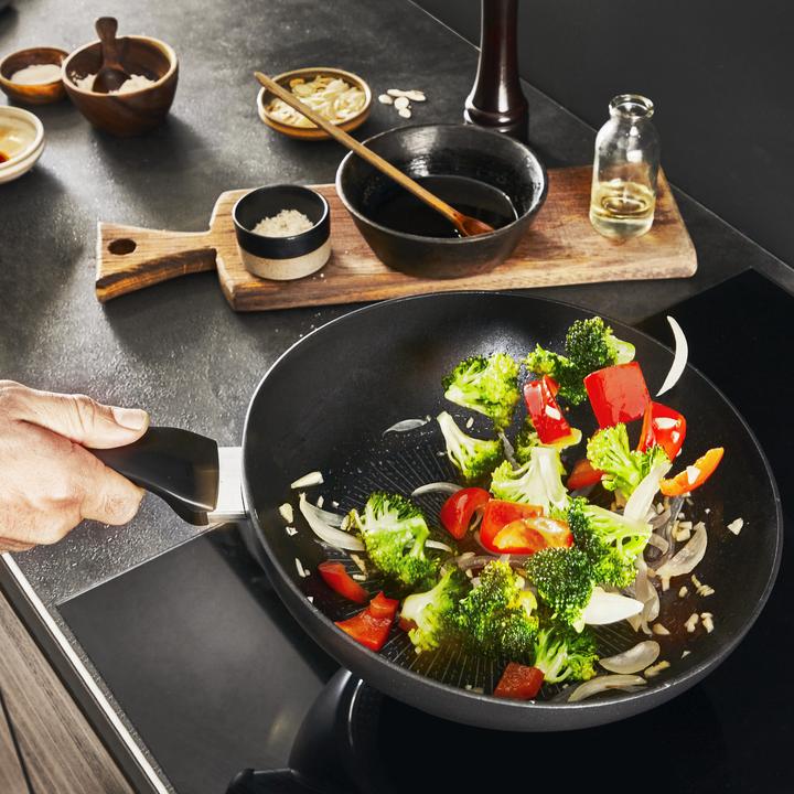 Produktbild Tefal Unlimited (28 cm, Wok Pfanne, Aluminium)