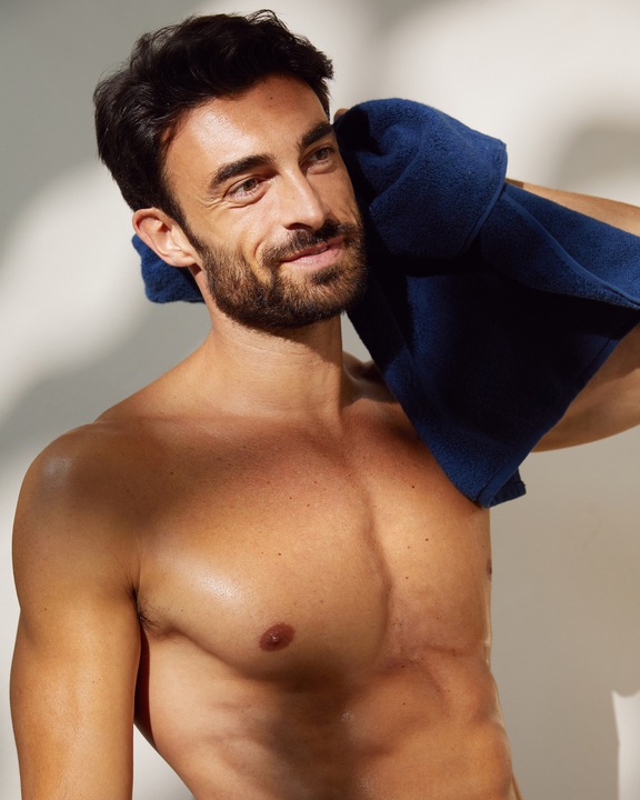 Image du produit Nivea Men Anti-Schuppen pH-Optimal Shampoo Trio (750 ml, Shampoing liquide)