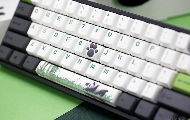 Actual product image Varmilo Panda Paw