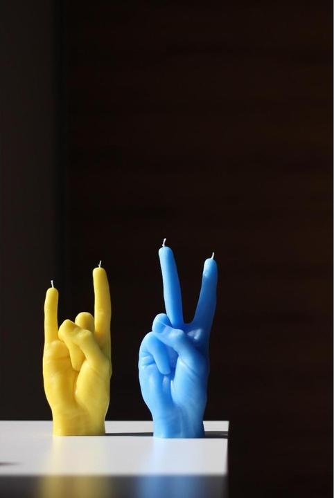 Image du produit Candle Hand Victoire (1 pcs)