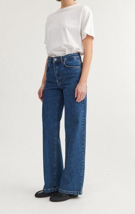 Produktbild Basic Apparel W's Enya Mid Blue Jeans (M)