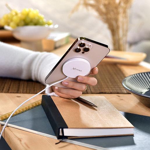Produktbild Xlayer Fast Charging Starter-Set Lightning Kabel + Wireless Pad (20 W)