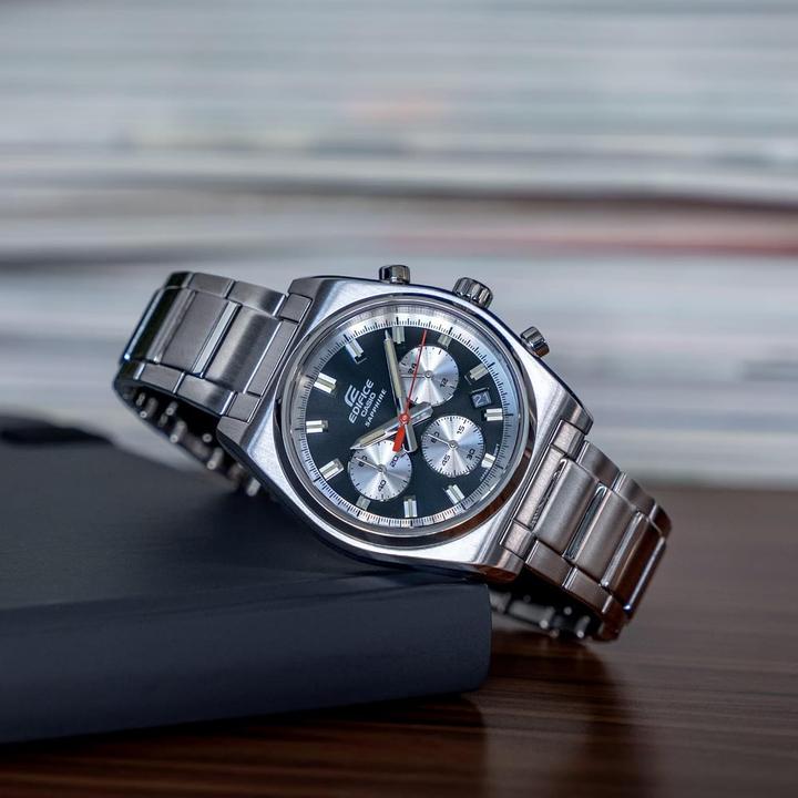 Produktbild Casio EFB-730D-1AVUEF (Analoguhr, Chronograph, 40 mm)