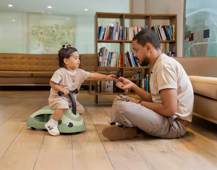 Produktbild Globber Walk n’ Roll 2in1 Eco / Laufwagen und Rutscher